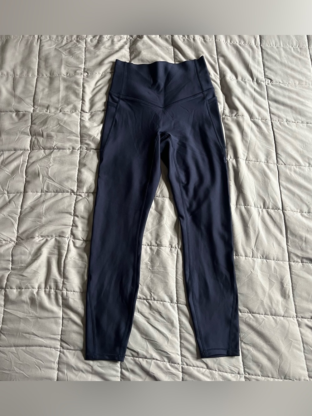 NWT Halara UltraSculpt Tummy Control Leggings XS High Waisted Pockets Indigo